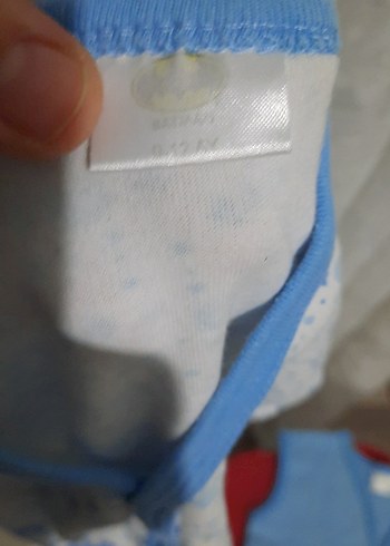 Erkek Bebek Renkli Düğmeli Kolsuz Hastane Tulumu - Görsel 8