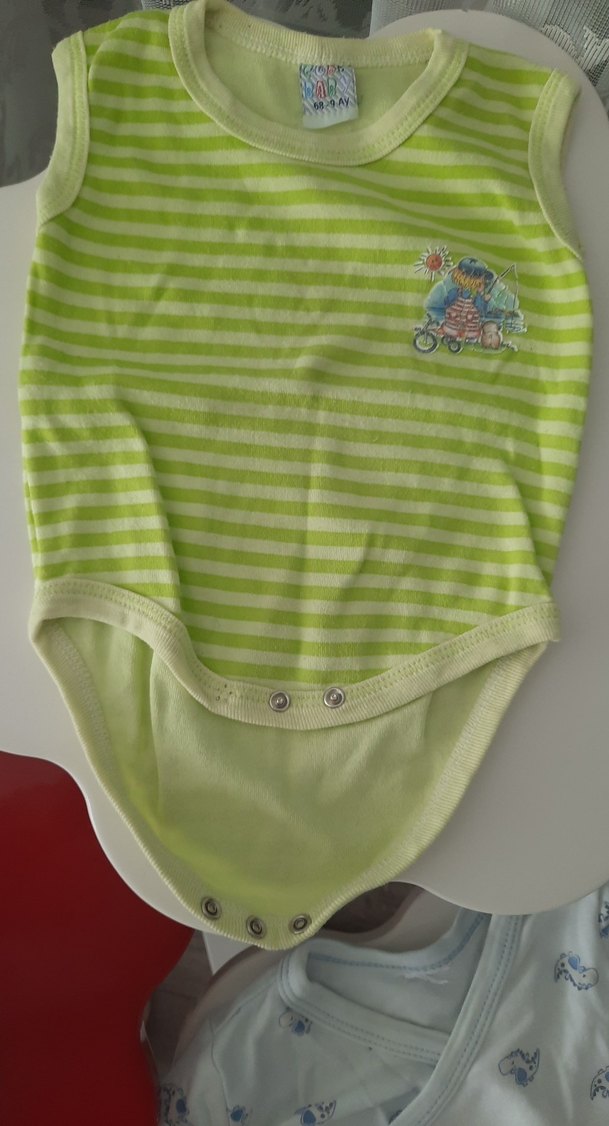 Beyaz Pamuklu Kolsuz Bebek Body - Görsel 5