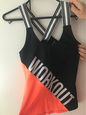 Koton spor bustiyer