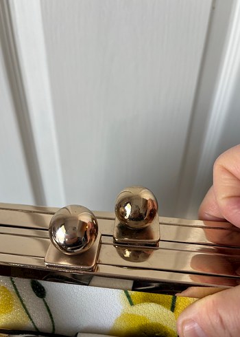 Çiçek Desenli Özel Tasarım Beyaz Kadın Çanta - Görsel 7