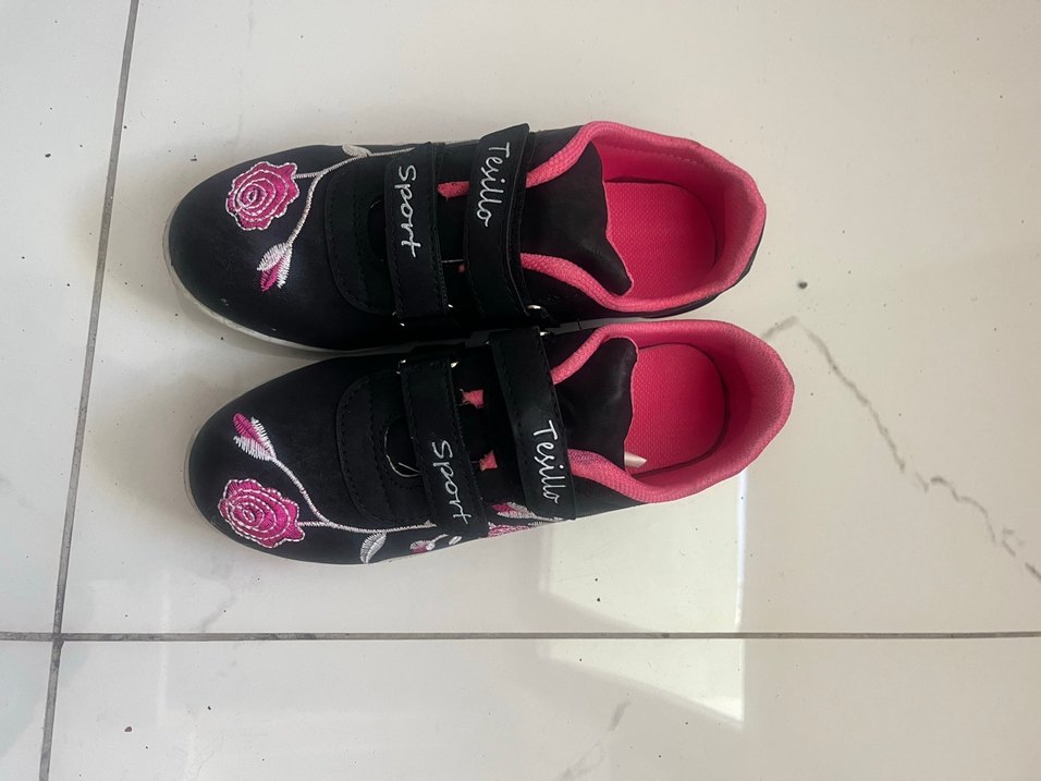 Kız Çocuk Renkli Desenli Spor Ayakkabı - Görsel 3