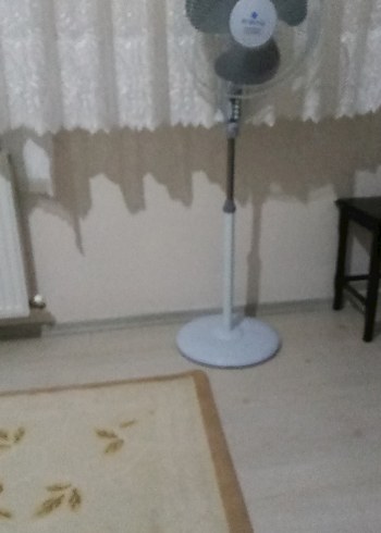 Ayarlanabilir Yükseklikli Beyaz Ayaklı Vantilatör