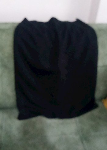 Düz Siyah yırtmaçlı etek - Görsel 5