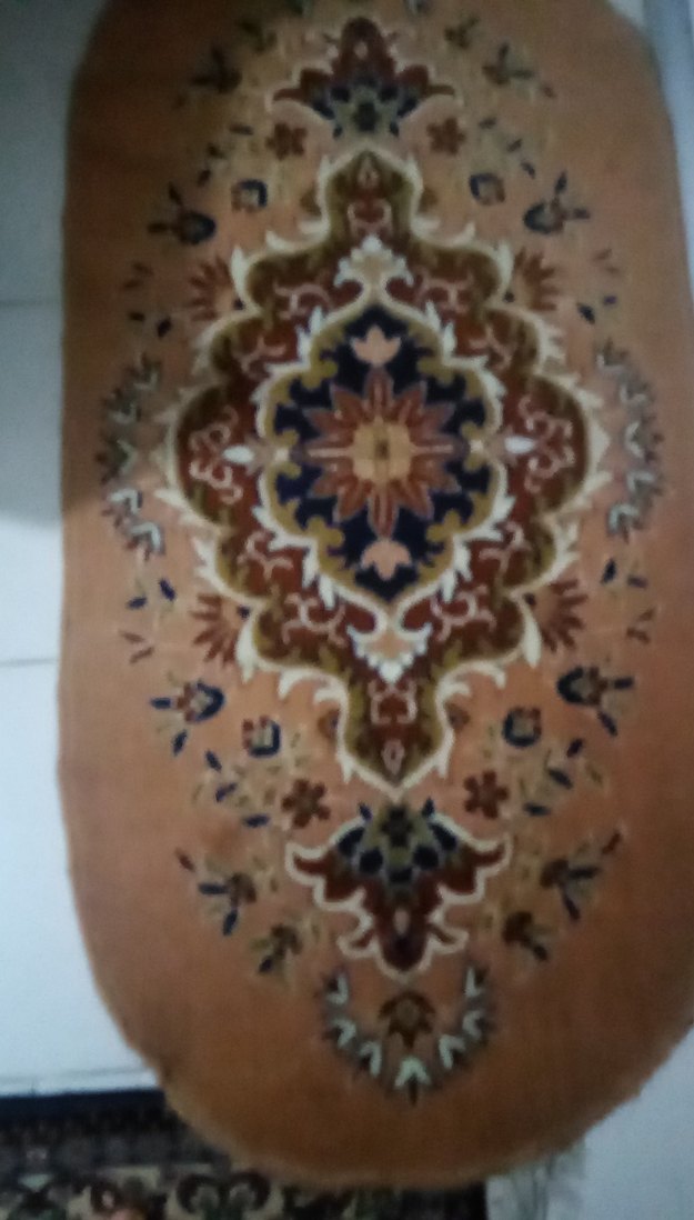 Kahverengi Oval Geleneksel Halı - Görsel 2