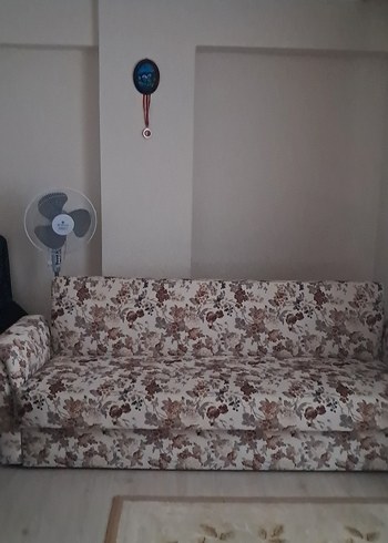 Kahverengi Çiçek Desenli Kanepe - Görsel 2