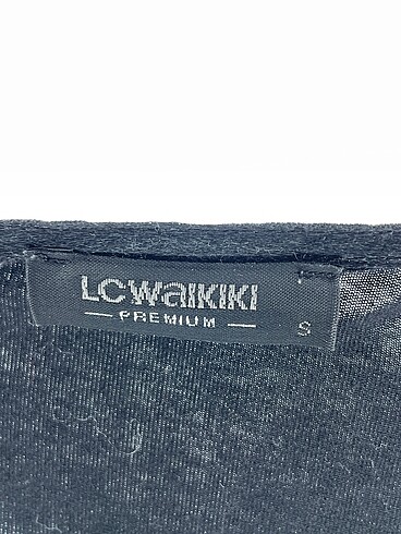 s Beden siyah Renk LC Waikiki Bluz %70 İndirimli.