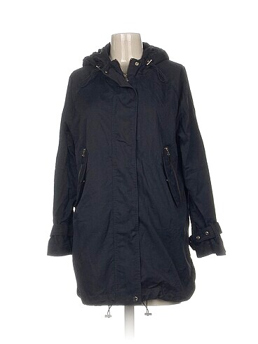 Mango Trenchcoat %70 İndirimli.