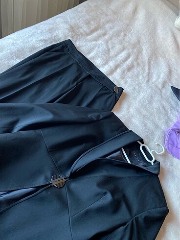 Etiketi yeni koparılmış blazer ceket takım - Görsel 5