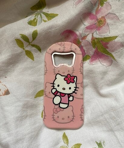 Hello kitty magnet açacak