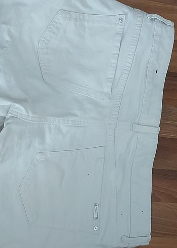 MNG Beyaz Minimalist - Görsel 2