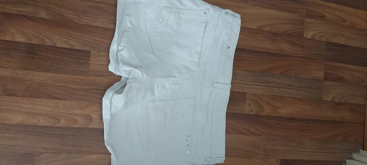 MNG Beyaz Minimalist - Görsel 2