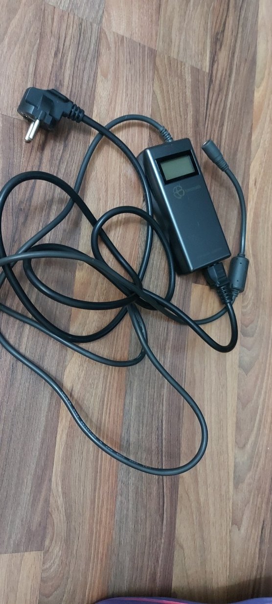 Turuncu Renkli Diğer Şarj Cihazı - Görsel 3