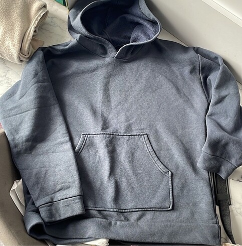 Kapüşonlu Sweatshirt