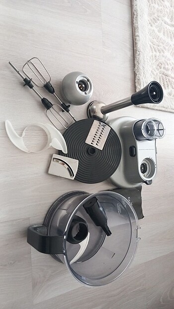 Mutfak robotu parcalari