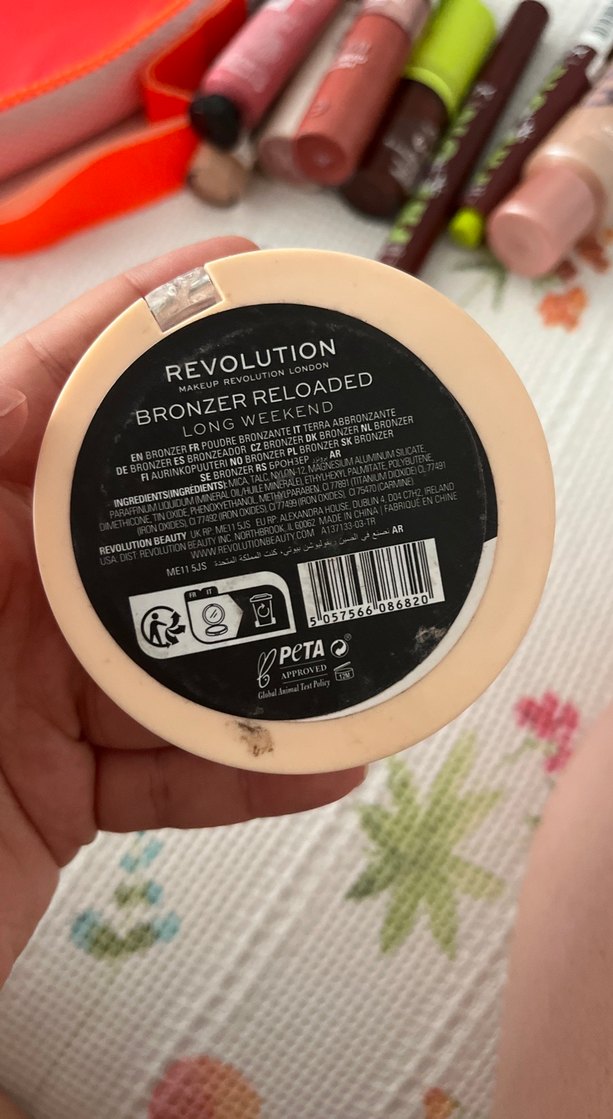 Bronzer REVOLUTION - Görsel 3
