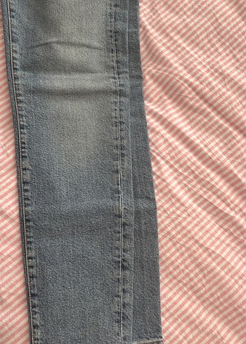 Kadın Mavi Kot Pantolon Kemer Detaylı - Görsel 5