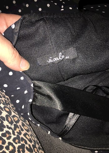 Puantiye Desenli Uzun Siyah Elbise - Görsel 4