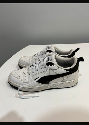 Beyaz Bağcıklı Spor Puma Spor Ayakkabı - Görsel 2