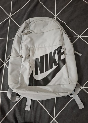 Nike Gri Kadın Sırt Çantası