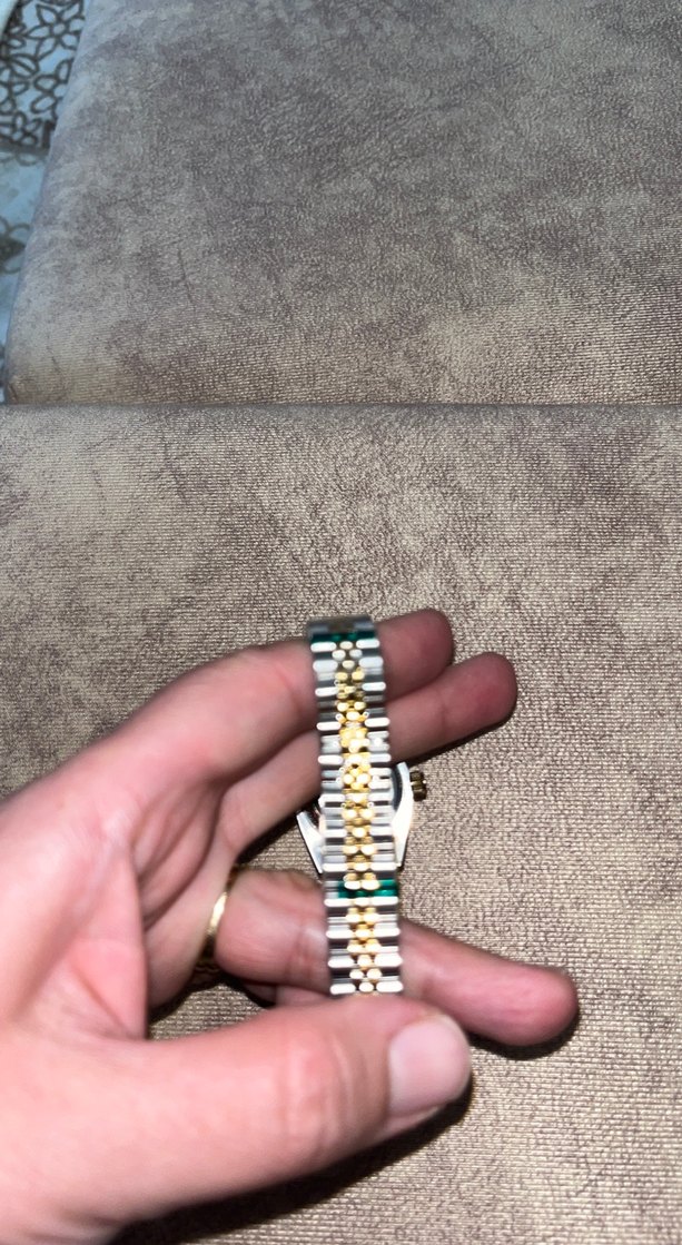 Altın ve Gri Kadın Klasik Saat - Görsel 3