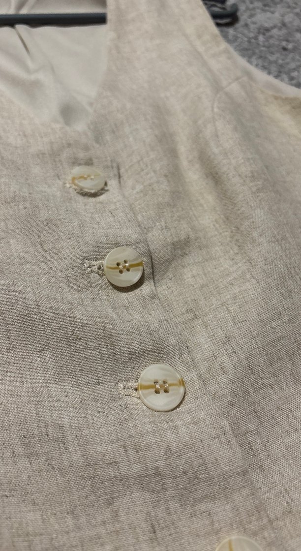 Kadın Bej Keten Düğmeli Yelek - Görsel 4