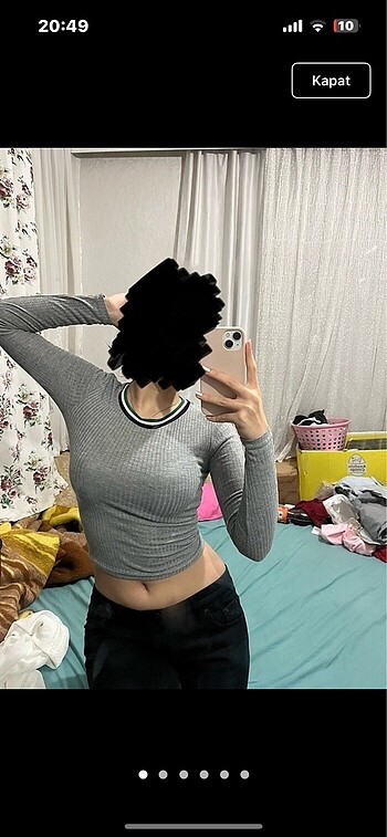 gri bluz üst crop dar vücuda oturan bisiklet yaka uzun kollu