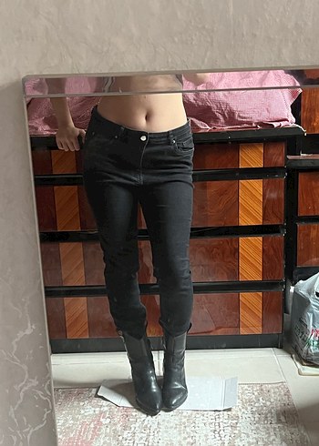 m Beden Siyah Tokalı Dar Kesim Midi Kot Pantolon