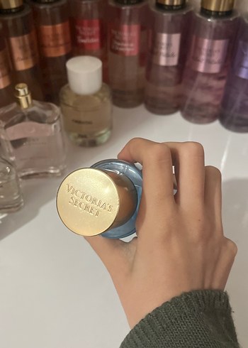 Victoria's Secret Midnight Bloom Kadın Parfümü - Görsel 3