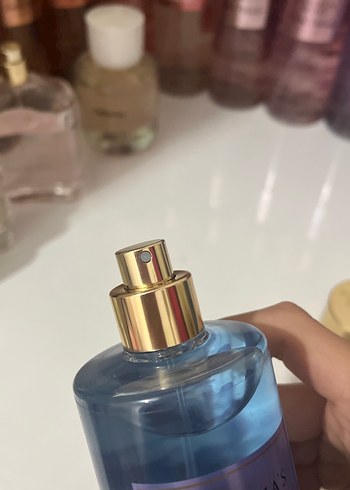 Victoria's Secret Midnight Bloom Kadın Parfümü - Görsel 6