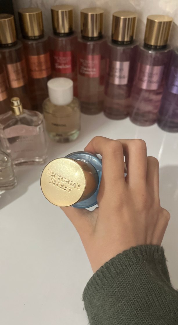 Victoria's Secret Midnight Bloom Kadın Parfümü - Görsel 3