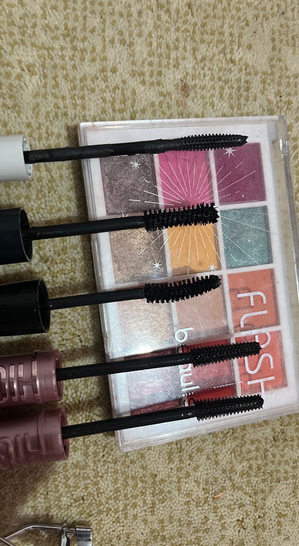 maybelline sky high maskara far paletMakyaj Seti ve Kirpik Kıvır - Görsel 5