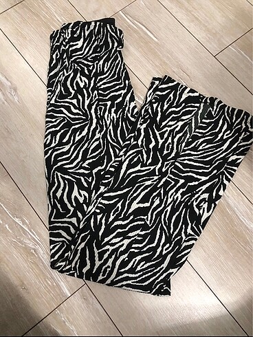 Trendyol & Milla Zebra pantolon