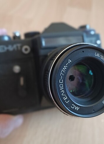 Zenit Marka Retro Fotoğraf Makinesi