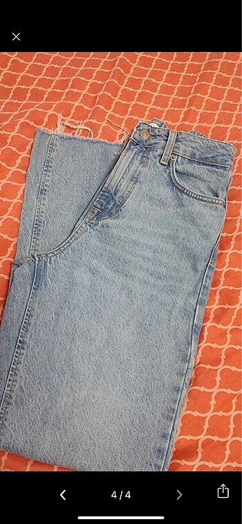 Cross jean