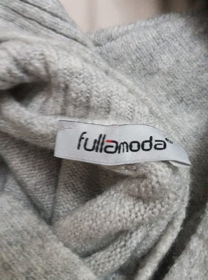 Gri Düğmeli Boğazlı Kadın Tunik Kazak - Görsel 2