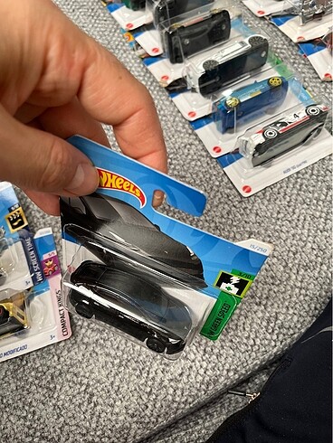 Beden Renk Hot wheels tesla