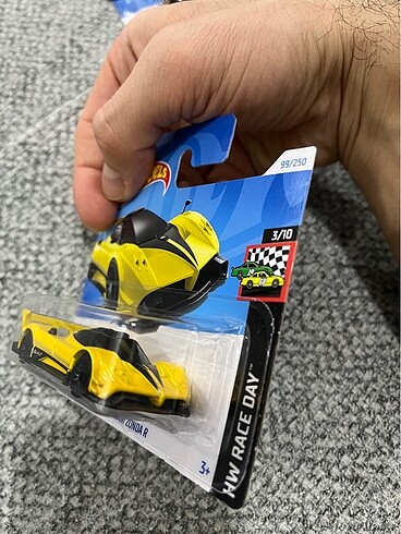 Hot wheels