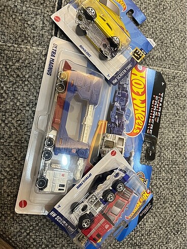 Beden Hot wheels TRANS FORMERS 3 lü set
