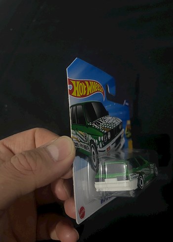 Beden Renk Hot Wheels BMW M3 Wagon Yeşil Oyuncak Araba