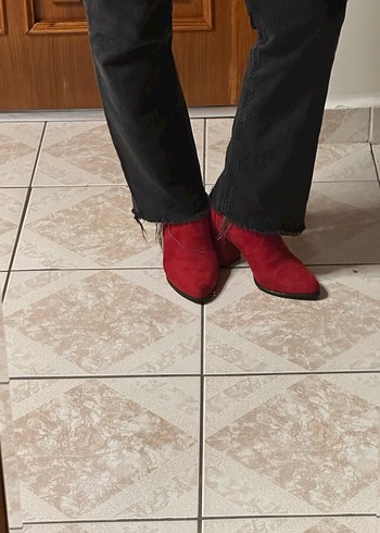 Kırmızı Süet  Kadın Bot - Görsel 3