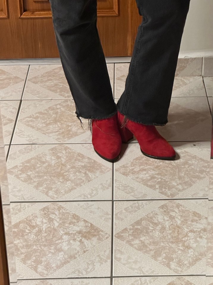 Kırmızı Süet  Kadın Bot - Görsel 3