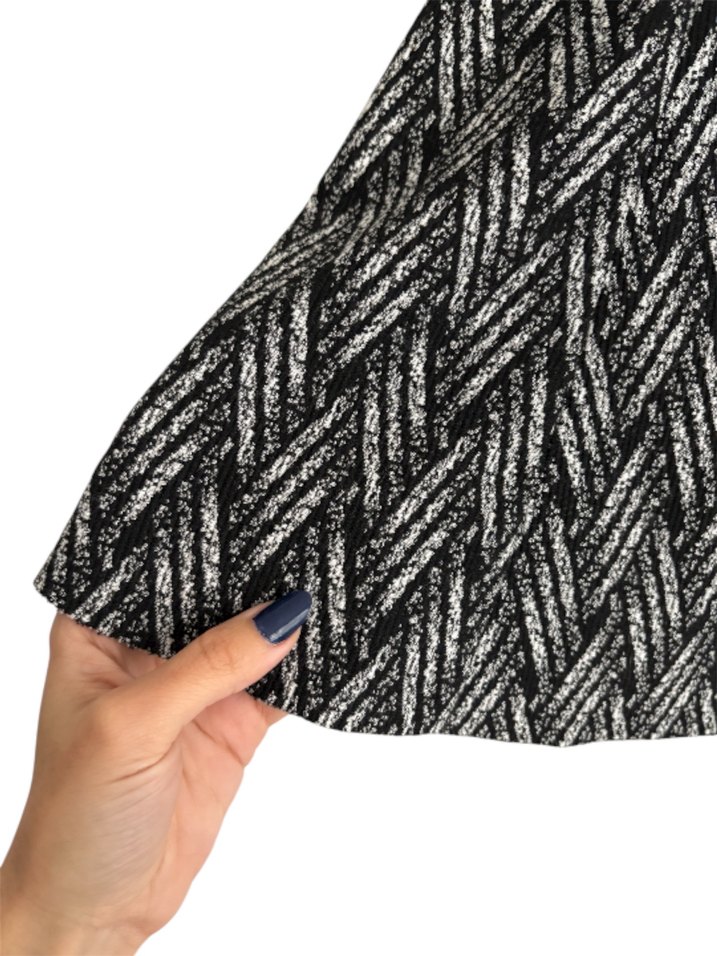 Dilvin Siyah Beyaz Desenli Mini Etek - Görsel 3