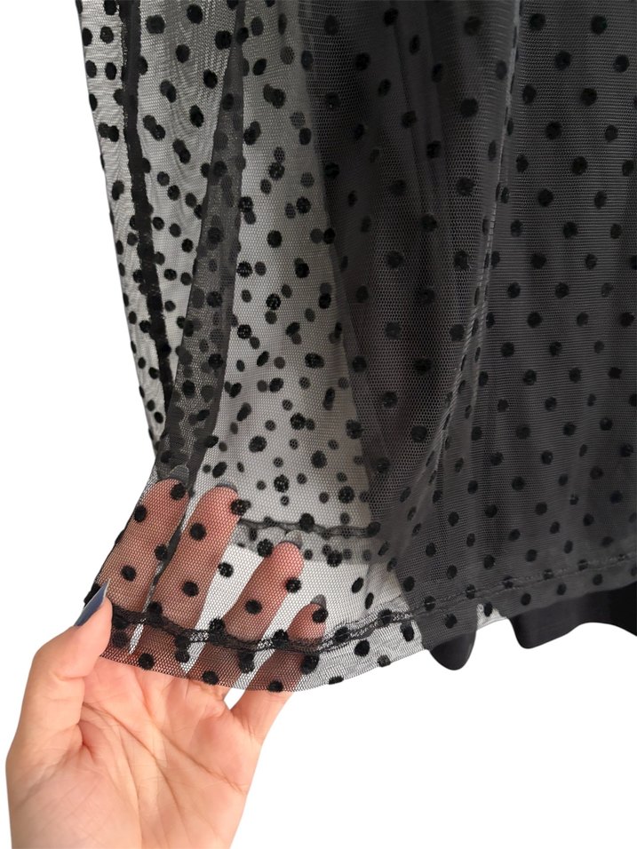 Puantiye Detaylı Siyah Transparan Bluz - Görsel 3