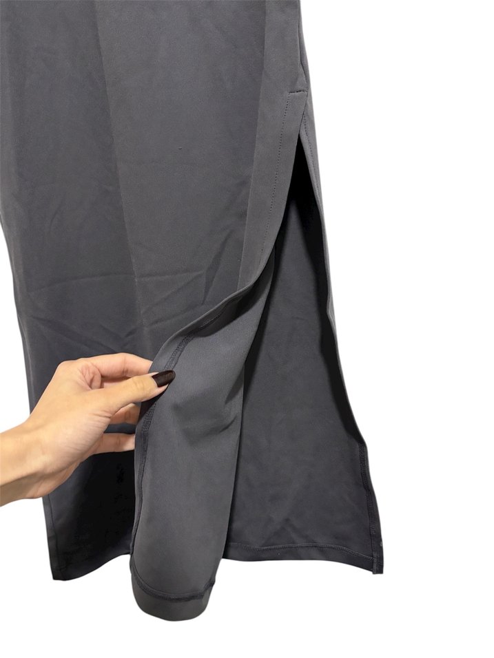 Sheismono soft touch yırtmaç detaylı uzun kollu füme elbise - Görsel 4