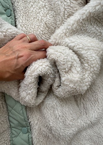 Kapüşonlu Beyaz Kürklü Kız Mont - Görsel 5