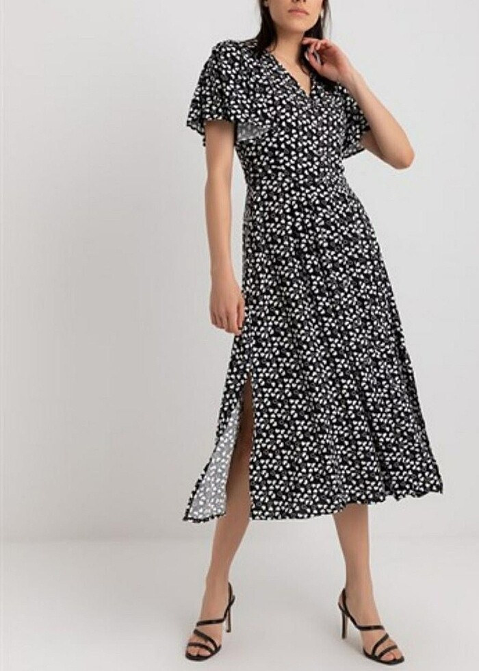 Minik kalpli maxi elbise - Görsel 2