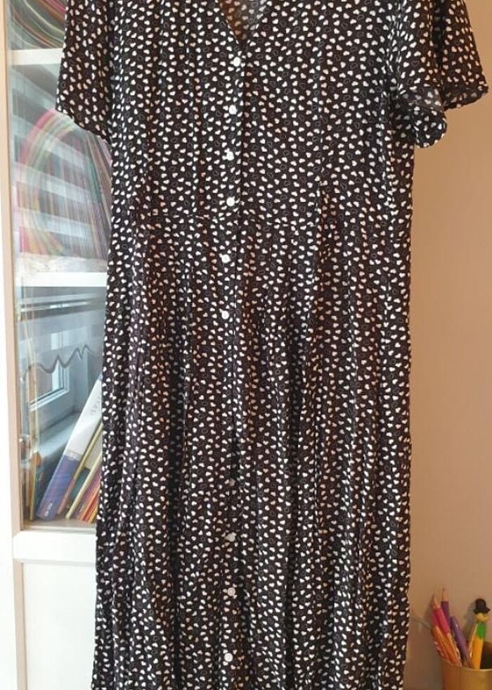 Minik kalpli maxi elbise - Görsel 3