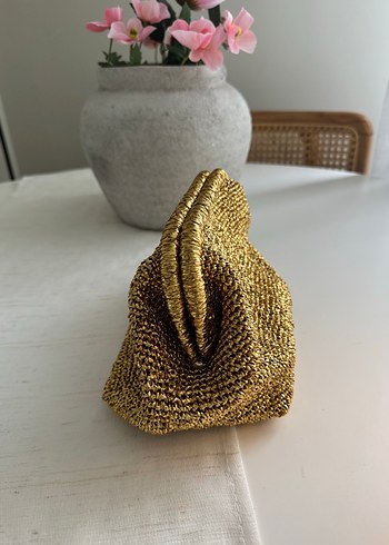 Altın Rengi Örgü Kadın Portföy Çanta - Görsel 2