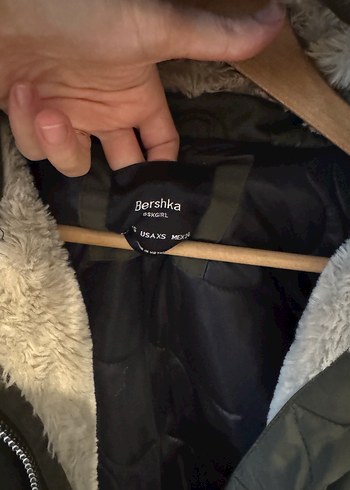 Kadın Bej Kamuflaj Desenli Kürklü Kışlık Mont - Görsel 7