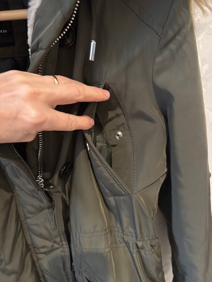 Kadın Bej Kamuflaj Desenli Kürklü Kışlık Mont - Görsel 4